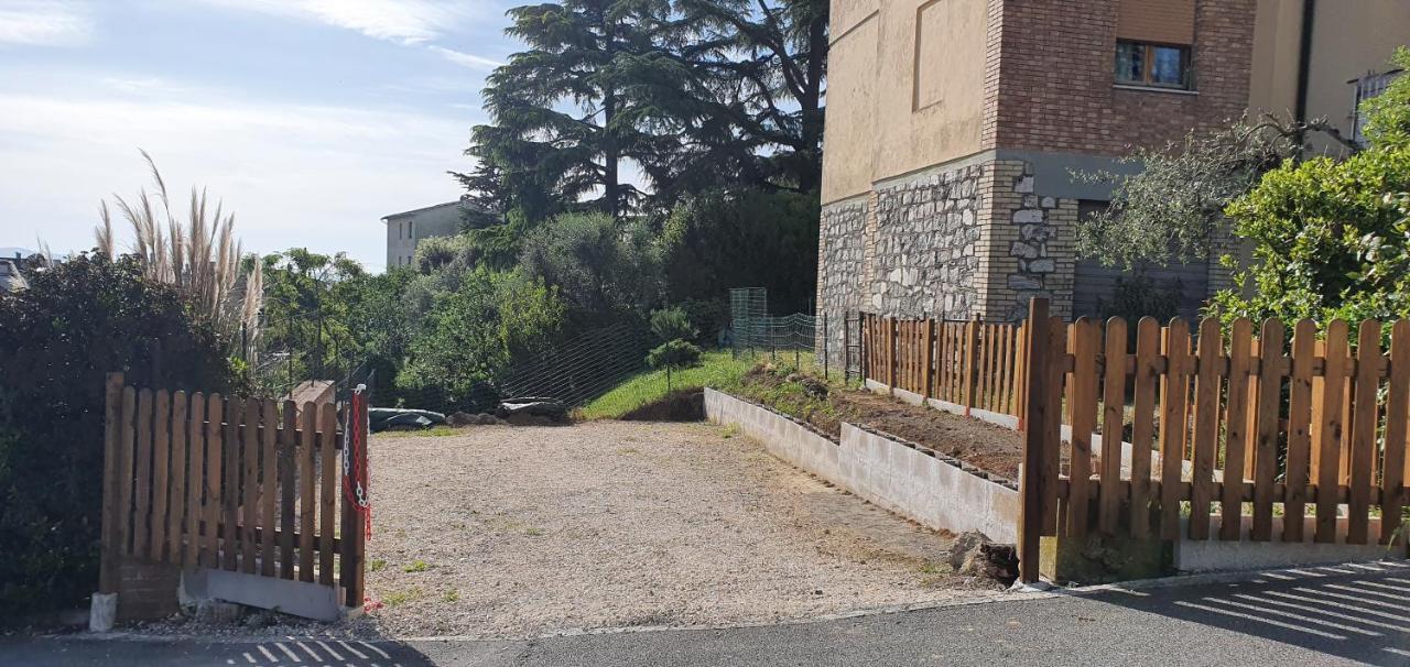Ferienwohnung La Casina Di Jo Siena Exterior foto